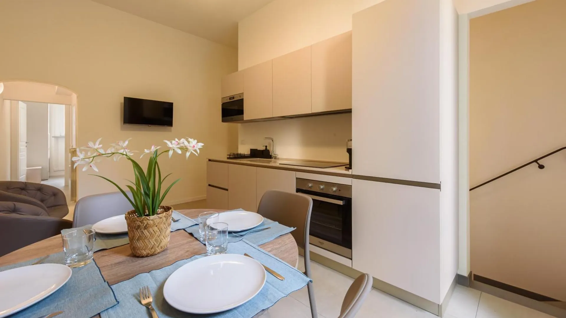 Napoleone - New Apartment Near Historic Center Флоренция