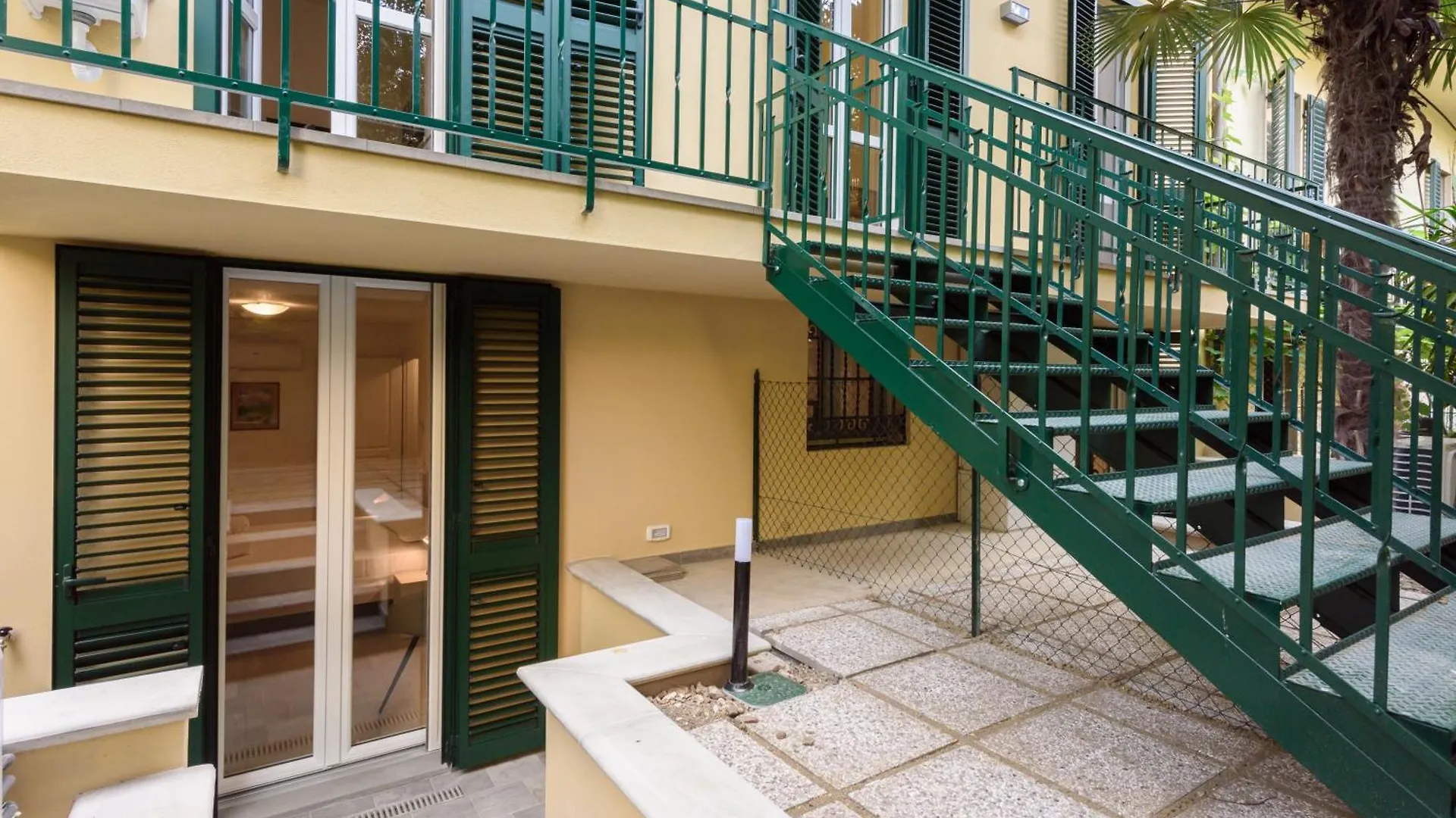 Napoleone - New Apartment Near Historic Center Флоренция